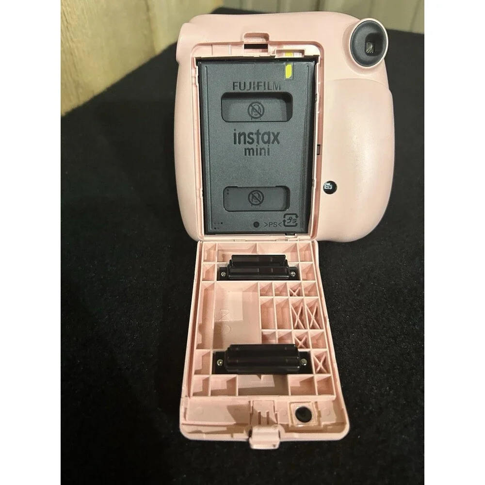 Pink Fujifilm Instax Mini 7+ Plus Instant Camera Tested Excellent Condition B-17
